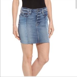 Good American Patchwork Denim Mini Skirt 14/32 Women’s Blue GASKX103